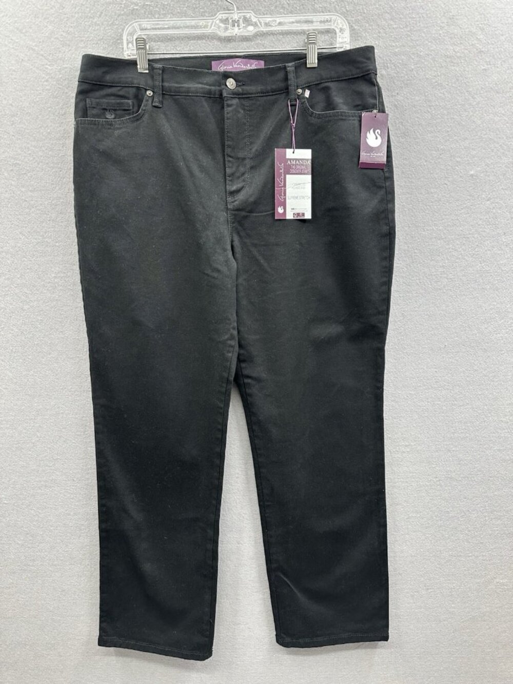 Gloria Vanderbilt Amanda Size 16 Short Black Jeans Tapered Classic Rise Stretch